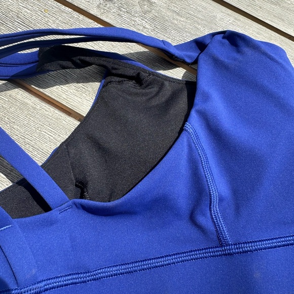 Lululemon Energy Sports Bra Size 4 Larkspur Blue - Picture 5 of 8